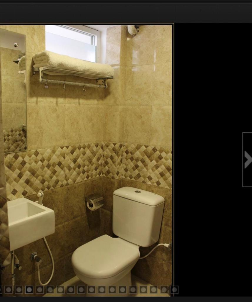 Hotel Aashraya ไมซอร์ ภายนอก รูปภาพ